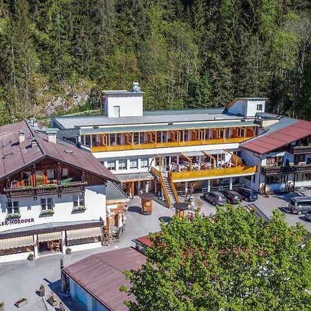 Geisler-Moroder Hotel Elbigenalp Exterior photo